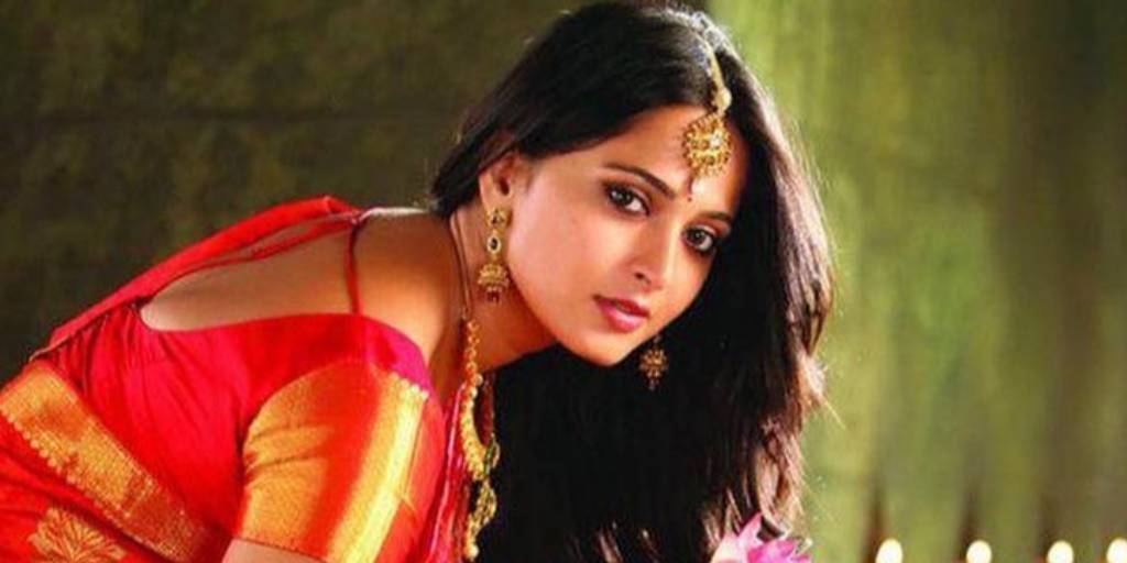 Anushka Shetty Wiki, Height, Biography, Early Life, Career, Age, Birth  Date, Marriage
